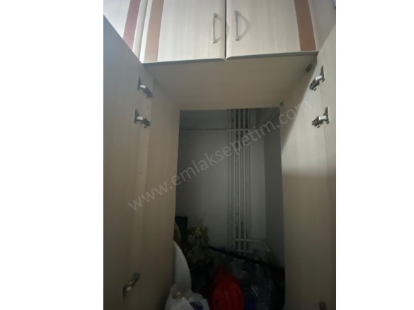Müftü Solakzade Mah. Palandöken Satılık Daire |  4+1 Oda | 230M2 3.900.000Tl  Krediye Uygun  | 7. Kat | Doğalgaz Sobası | 2 Banyo Resim-4