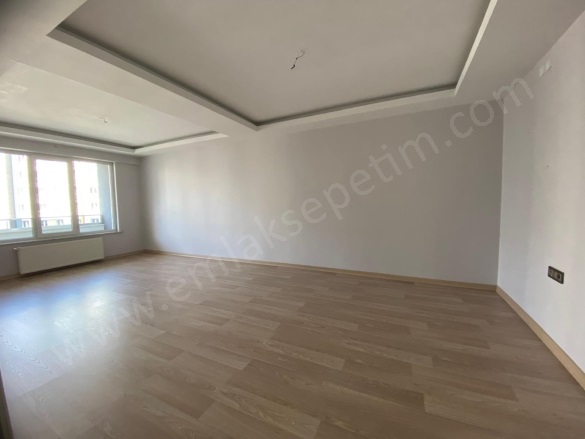 Ömer Nasuhi Bilmen Mah. Yakutiye Kiralık Daire |  3+1 Oda | 148M2 Aylık 31.500Tl | 6. Kat | Merkezi Isınma | 2 Banyo Resim-4