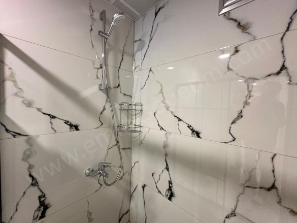 Üniversite Mah. Yakutiye Satılık Daire |  4+1 Oda | 198M2 7.250.000Tl  Krediye Uygun  | 3. Kat | Merkezi Isınma | 2 Banyo Resim-2