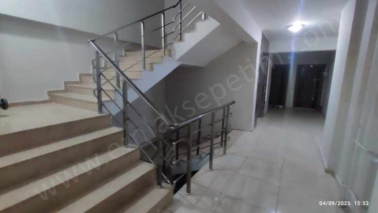 Yıldızkent Ana Cadde Üzerindeiçi Yapılı 3+1 Lüks Kiralık Daire Palandöken Hüseyin Avni Ulaş Mah