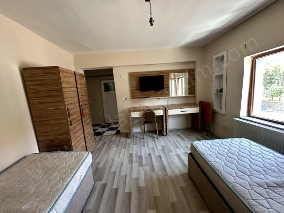 Ömer Nasuhi Bilmen Mah. Yakutiye Devren İşyeri |  4.5+1 Oda | 1510M2 13.000.000Tl | Merkezi Isınma Resim-5