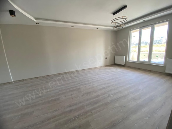 Dadaşköy Mah. Yakutiye Satılık Daire |  4+1 Oda | 161M2 5.150.000Tl | 3. Kat | Merkezi Isınma | 2 Banyo Resim-1