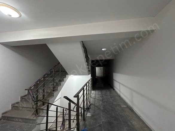 Ömer Nasuhi Bilmen Mah. Yakutiye Satılık Daire |  4+1 Oda | 220M2 7.950.000Tl | 6. Kat | Merkezi Isınma | 2 Banyo Resim-1
