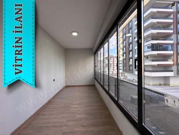 Ömer Nasuhi Bilmen Mah. Yakutiye Satılık Daire |  4+1 Oda | 220M2 7.950.000Tl | 2. Kat | Merkezi Isınma | 2 Banyo Resim-2