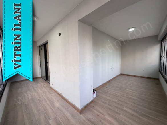 Ömer Nasuhi Bilmen Mah. Yakutiye Satılık Daire |  4+1 Oda | 220M2 7.950.000Tl | 2. Kat | Merkezi Isınma | 2 Banyo Resim-3