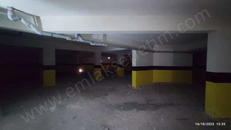 Hüseyin Avni Ulaş Mah. Palandöken Kiralık Daire |  4+1 Oda | 170M2 Aylık 28.000Tl | 4. Kat | Merkezi Isınma | 2 Banyo Resim-5