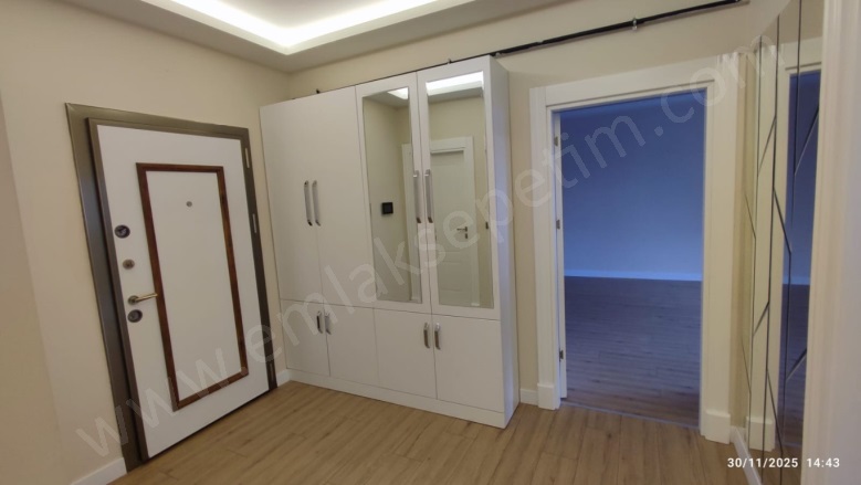 Hüseyin Avni Ulaş Mah. Palandöken Kiralık Daire |  3+1 Oda | 140M2 Aylık 29.000Tl | 4. Kat | Merkezi Isınma(Pay Ölçer) Resim-3