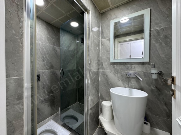 Hüseyin Avni Ulaş Mah. Palandöken Satılık Daire |  4+1 Oda | 190M2 8.350.000Tl  Krediye Uygun  | 2. Kat | Yerden Isıtma | 2 Banyo Resim-2