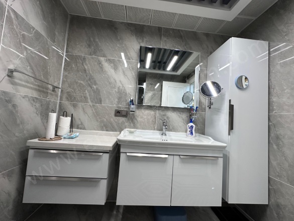 Hüseyin Avni Ulaş Mah. Palandöken Satılık Daire |  4+1 Oda | 190M2 8.350.000Tl  Krediye Uygun  | 2. Kat | Yerden Isıtma | 2 Banyo Resim-3