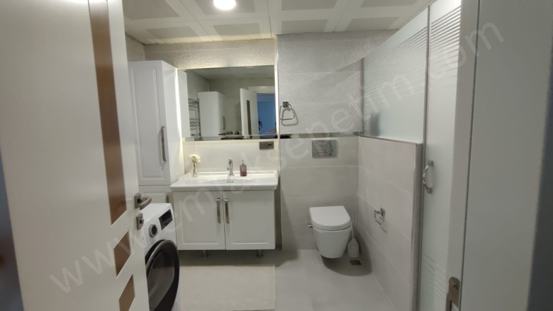 Hüseyin Avni Ulaş Mah. Palandöken Satılık Daire |  3+1 Oda | 160M2 4.250.000Tl  Krediye Uygun  | 6. Kat | Merkezi Isınma | 2 Banyo Resim-3