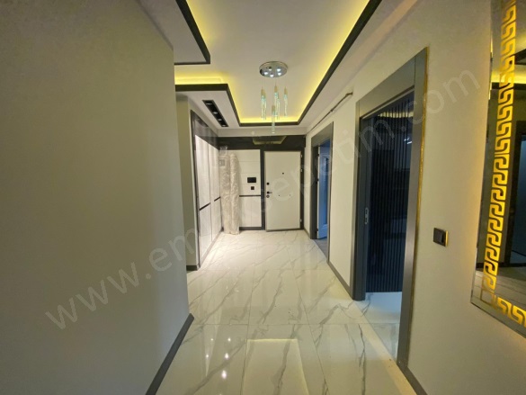 Müftü Solakzade Mah. Palandöken Satılık Daire |  4+1 Oda | 202M2 6.100.000Tl | 7. Kat | Merkezi Isınma | 2 Banyo Resim-3