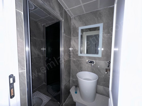 Hüseyin Avni Ulaş Mah. Palandöken Satılık Daire |  4+1 Oda | 190M2 8.450.000Tl  Krediye Uygun  | 5. Kat | Yerden Isıtma | 2 Banyo Resim-5