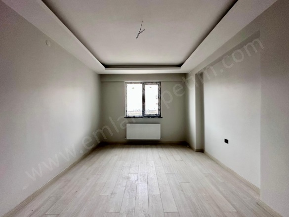 Üniversite Mah. Yakutiye Satılık Daire |  175M2 5.650.000Tl | Merkezi Isınma | 2 Banyo Resim-1
