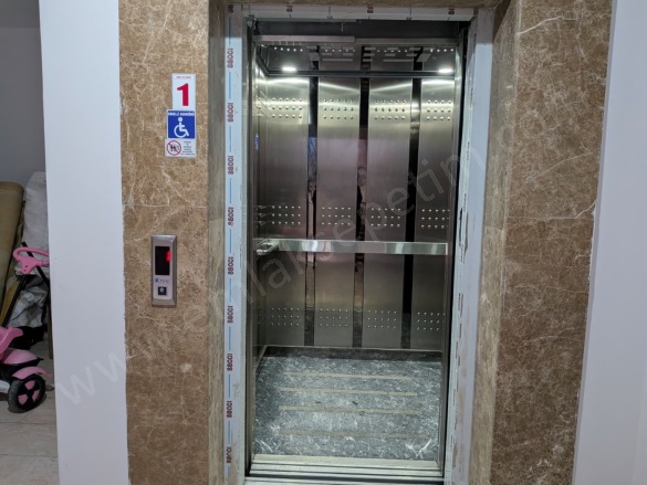 Kurtuluş Mah. Yakutiye Kiralık Daire |  100M2 Aylık 12.000Tl | 1. Kat | Doğalgaz(Kombi) | 1 Banyo Resim-4