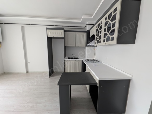 Hüseyin Avni Ulaş Mah. Palandöken Kiralık Daire |  2+1 Oda | 80M2 Aylık 17.500Tl | 2. Kat | Merkezi Isınma | 1 Banyo Resim-5