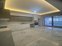 Yakutiye Üniversite Mah. Kiralık Daire 3+1 165 M2 | 3. Kat | Merkezi Isınma | 2 Banyo