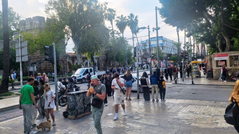 Haşimişcan Mah. Muratpaşa Satılık Dükkan & Mağaza |  160M2 69.000.000Tl | Giriş Katı | Klima Resim-4