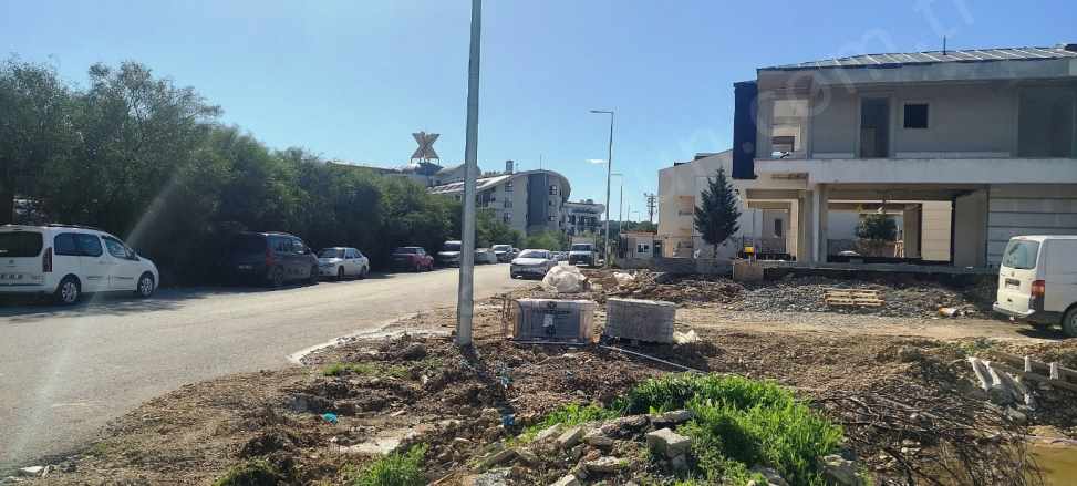 7) Antalya Serik Kadriye Denize 1500 Metre Satılık Turizm + Konut Arsası 4200 M2 Arsa	 Mah