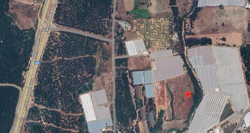 9) Antalya Aksu Topallı Seraya Elverişli Satılık Tarla 24925 M2 Mah