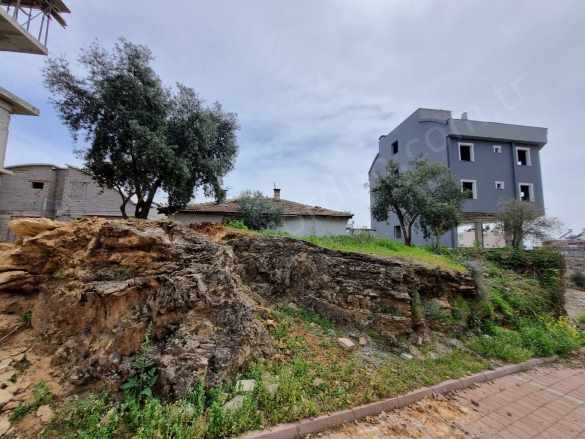 32) Antalya Kepez Kütükçü işyeri + Ev imarlı Satılık Ticari Konut Arsası 624 M2 Arsa Mah