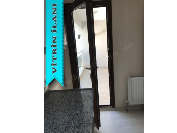 Altıeylül Mah. Köşk Satılık Daire |  4+1 Oda | 180M2 4.750.000Tl  Krediye Uygun  | Çatı Katı | Doğalgaz(Kombi) | 1 Banyo | 1 Yatak Odası Resim-3