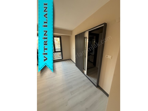 Altıeylül Mah. Köşk Satılık Daire |  3+1 Oda | 150M2 4.350.000Tl  Krediye Uygun  | 1. Kat | Doğalgaz(Kombi) | 2 Banyo | 1 Yatak Odası Resim-5