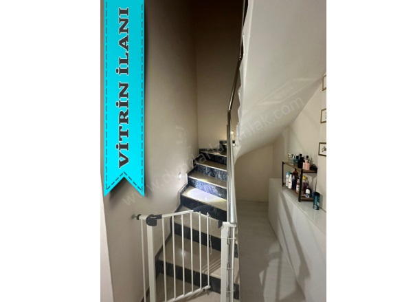 Altıeylül Mah. Köşk Satılık Daire |  5+1 Oda | 300M2 6.750.000Tl  Krediye Uygun  | Çatı Dubleksi | Doğalgaz(Kombi) | 2 Banyo | 2 Yatak Odası Resim-5