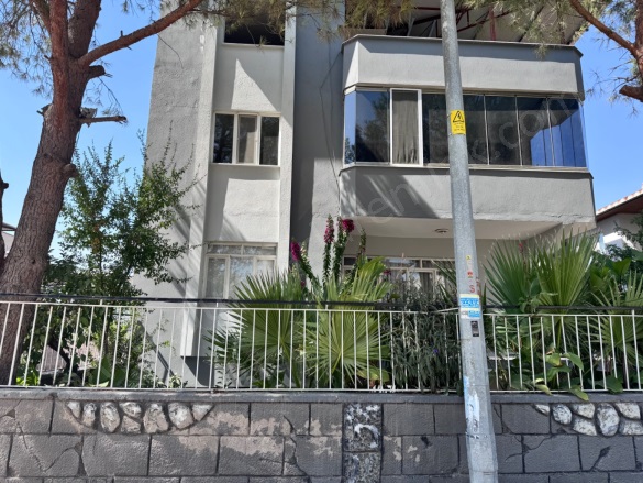 Serdaroğlu Mah. Köşk Satılık Bina |  3+1 Oda | 120M2 9.350.000Tl | 1 Banyo | 1 Yatak Odası Resim-1