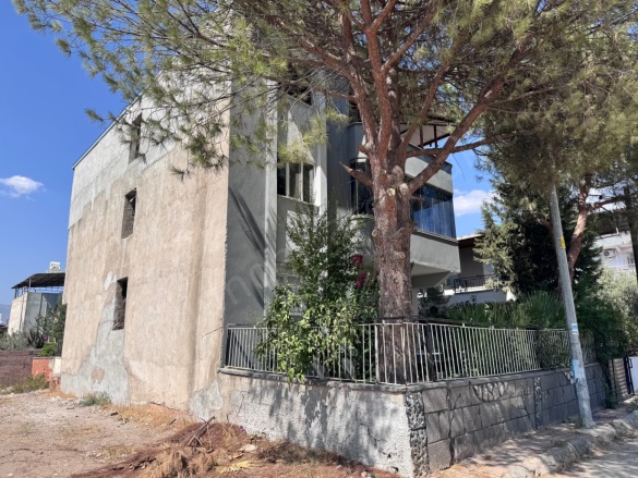 Serdaroğlu Mah. Köşk Satılık Bina |  3+1 Oda | 120M2 9.350.000Tl | 1 Banyo | 1 Yatak Odası Resim-3