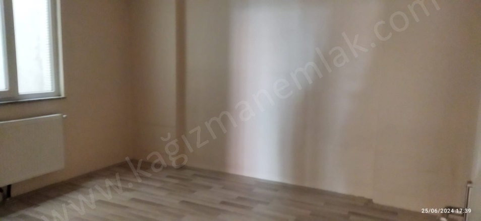 Şahindere Mah. Kağızman Satılık Daire |  135M2 2.600.000Tl Resim-1