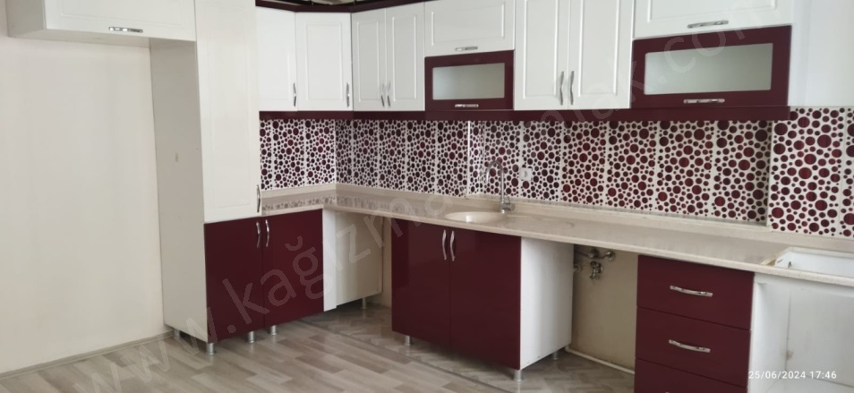 Şahindere Mah. Kağızman Satılık Daire |  135M2 2.600.000Tl Resim-5