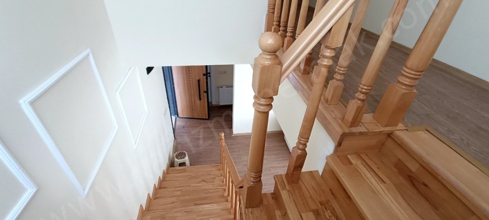 Toprakkale Mah. Kağızman Satılık Yazlık |  6+3 Oda | 4000M2 7.000.000Tl | Dubleks | Kat Kaloriferi | 2 Banyo | 2 Yatak Odası Resim-4