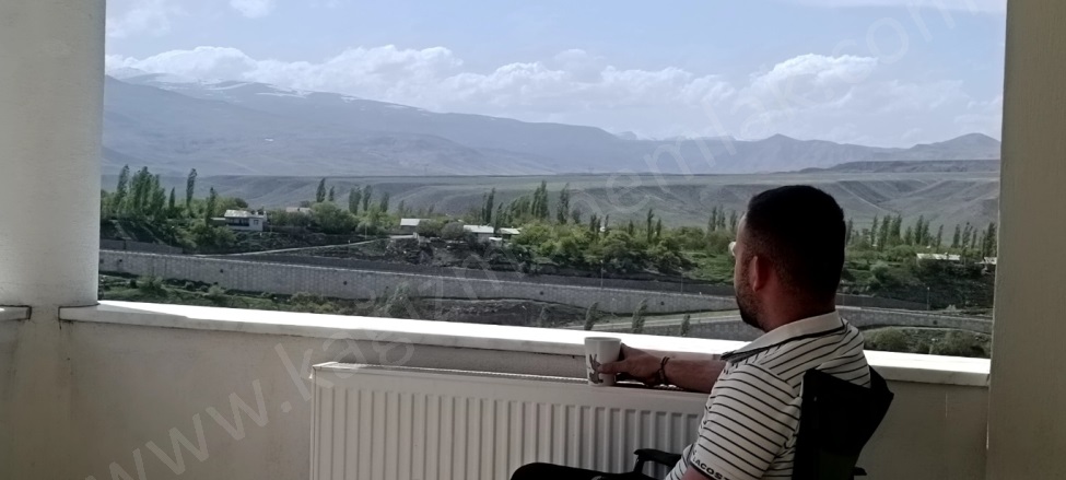 Toprakkale Mah. Kağızman Satılık Villa |  4000M2 7.000.000Tl | Kat Kaloriferi Resim-4