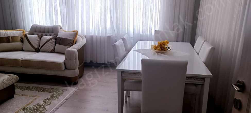 iki Katlı Dükkan Ev Ahır Samanlık Ve Kayısı Bahçesi Satılık Bağtır Kağızman Aşağı Kümbet Mah