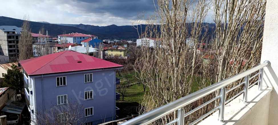 Satılık Daire 150 Metre Kare 4+1 Kağızman Şahindere Mah