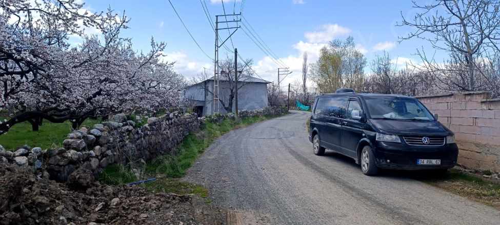 Satılık Arsa 2501 Metre Kare Kars Kağızman Toprakkale Mah