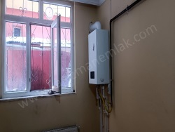 Kağızman Şahindere Mah. Satılık Daire 4+1 135 M2 | Yarı Bordum | Doğalgaz(Kombi) | 1 Banyo | 1 Yatak Odası