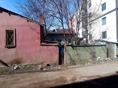 Kiralık Müstakil Ev Bahçeli Ve Bahçe Kağızman Şahindere Mah