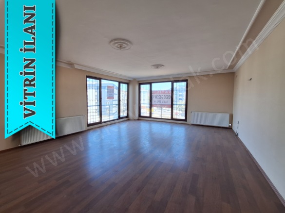 Marmara Mah. Beylikdüzü Satılık Daire |  4+1 Oda | 150M2 5.500.000Tl  Krediye Uygun  | 1. Kat | Doğalgaz(Kombi) | 2 Banyo | 3 Yatak Odası Resim-4