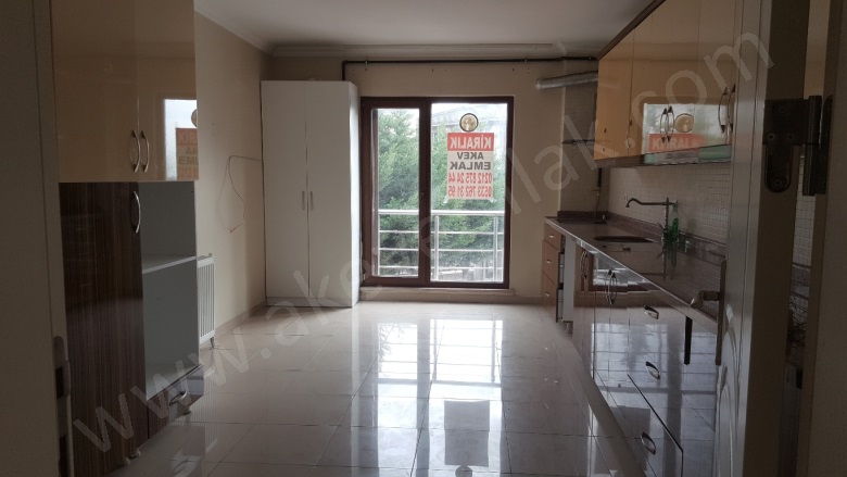 Marmara Mah. Beylikdüzü Satılık Daire |  3+1 Oda | 210M2 13.000.000Tl  Krediye Uygun  | 1. Kat | Doğalgaz(Kombi) | 2 Banyo | 3 Yatak Odası Resim-4