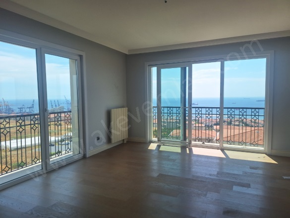 Marmara Mah. Beylikdüzü Kiralık Daire |  3+1 Oda | 140M2 Aylık 60.000Tl  Krediye Uygun  | 7. Kat | Doğalgaz(Kombi) | 2 Banyo Resim-2