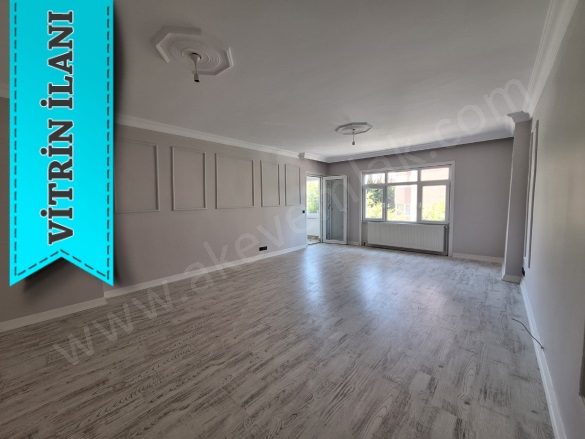 Sahil Mah. Beylikdüzü Satılık Daire |  3+1 Oda | 165M2 5.500.000Tl  Krediye Uygun  | 1. Kat | Doğalgaz(Kombi) | 2 Banyo Resim-3