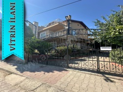 Adalar Burgazada Mah. Satılık Yazlık 4+2 200 M2 | Müstakil | Doğalgaz(Kombi) | 3 Banyo