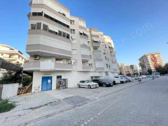 Yatırıma Uygun Satılık Daire 3+1 Mahmutlar Da Merkezde Alanya Mah