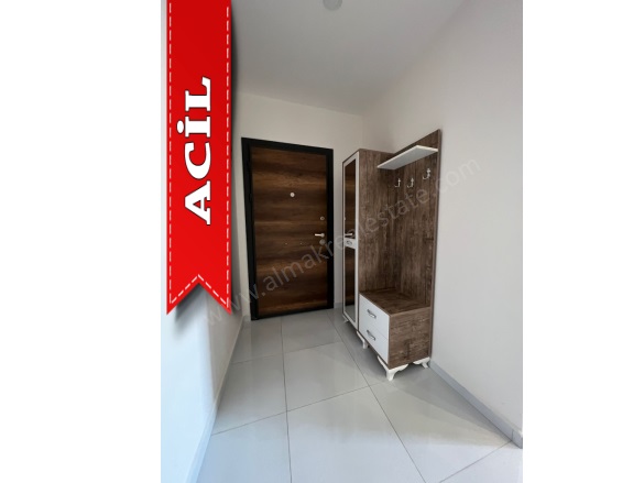 Mahmutlar Mah. Alanya Acil Satılık Daire |  2+1 Oda | 100M2 155.000€  Krediye Uygun  Eşyalı  | 10. Kat | Klima | 2 Banyo | 2 Yatak Odası Resim-4