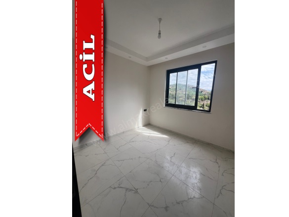 Mahmutlar Mah. Alanya Acil Satılık Daire |  2+1 Oda | 85M2 95.000€  Krediye Uygun  | 5. Kat | Klima | 1 Banyo | 2 Yatak Odası Resim-3