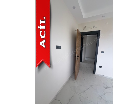 Mahmutlar Mah. Alanya Acil Satılık Daire |  2+1 Oda | 85M2 95.000€  Krediye Uygun  | 5. Kat | Klima | 1 Banyo | 2 Yatak Odası Resim-4