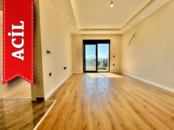 Kestel Mah. Alanya Acil Satılık Daire |  1+1 Oda | 50M2 75.000€  Krediye Uygun  | 1. Kat | Klima | 1 Banyo | 1 Yatak Odası Resim-3