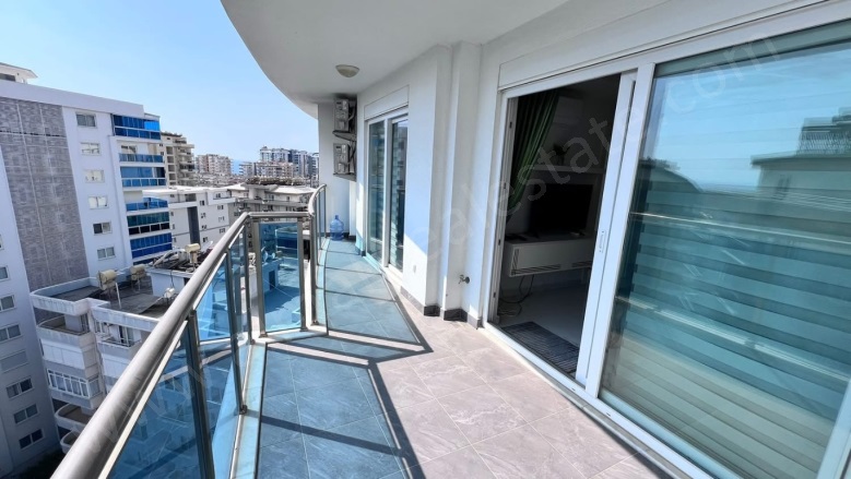 Mahmutlar Mah. Alanya Acil Satılık Daire |  1+1 Oda | 60M2 84.000€ Eşyalı  | 8. Kat | Klima | 1 Banyo | 1 Yatak Odası Resim-2
