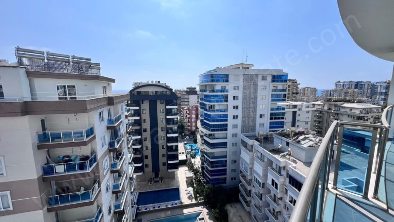Mahmutlar Mah. Alanya Acil Satılık Daire |  1+1 Oda | 60M2 84.000€ Eşyalı  | 8. Kat | Klima | 1 Banyo | 1 Yatak Odası Resim-3